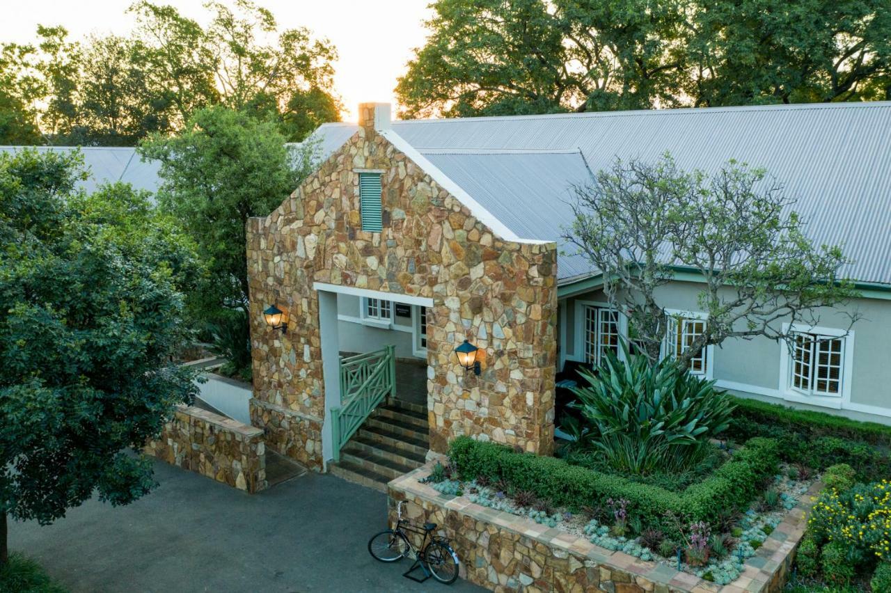 Mount Grace Hotel & Spa Magaliesburg Exterior photo The entrance to the main house